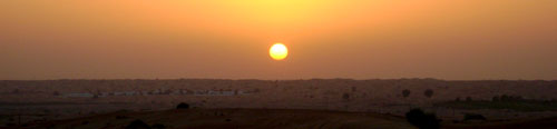 Pôr do Sol no deserto de Dubai